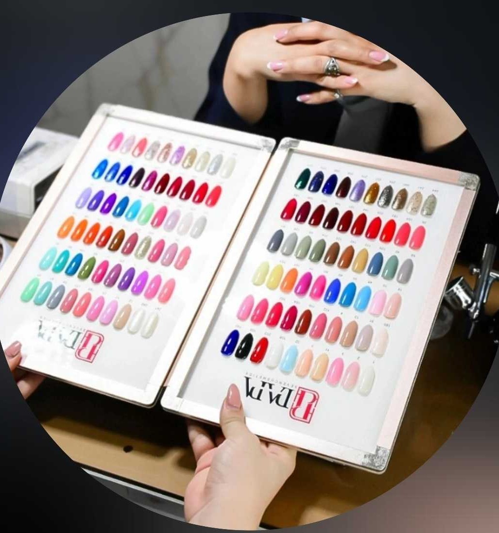 خدمات ناخن نگار